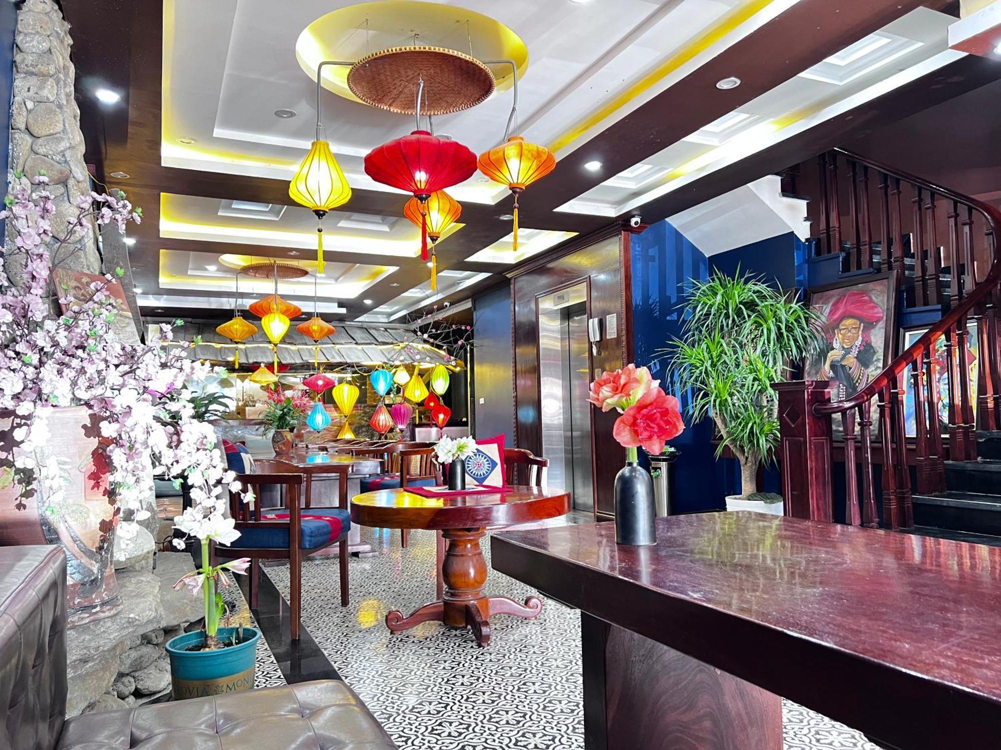 Sapa Full House Hotel Экстерьер фото